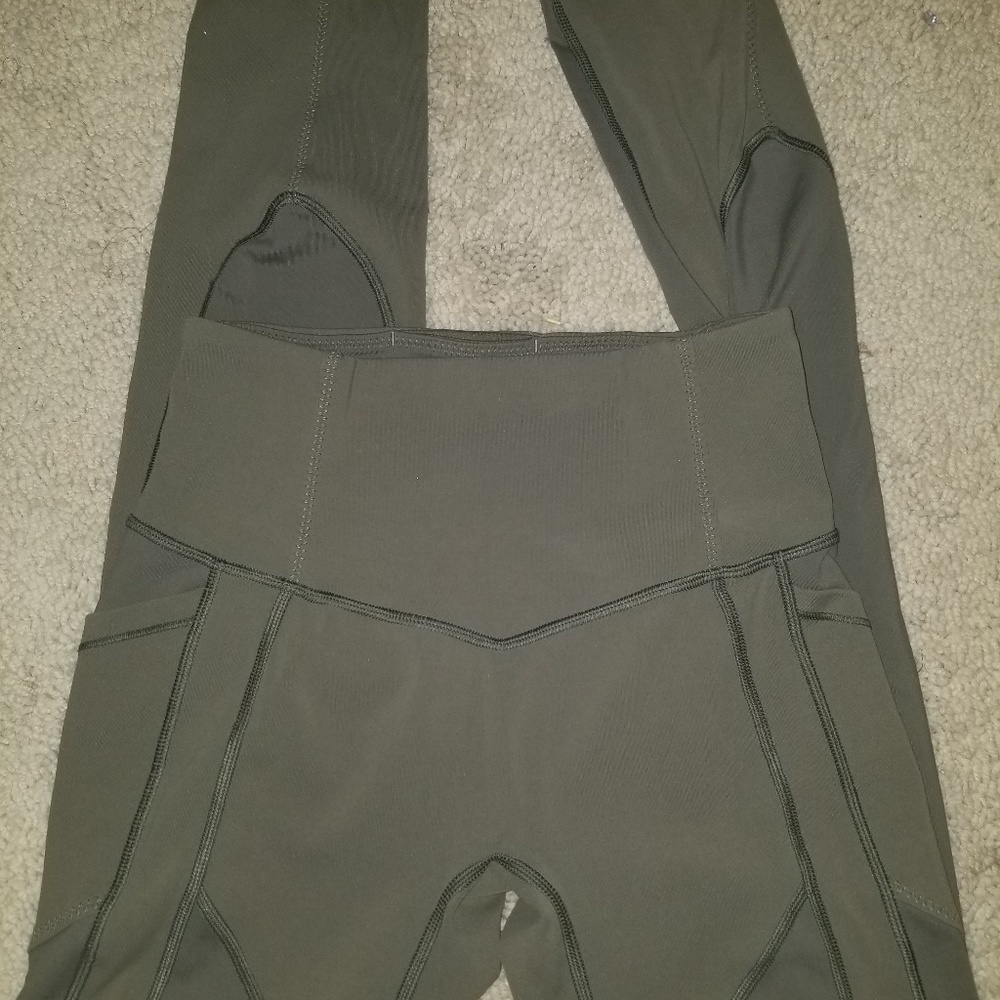 RESERVED @runnergirlmisty -Lululemon Fatigue ATRP